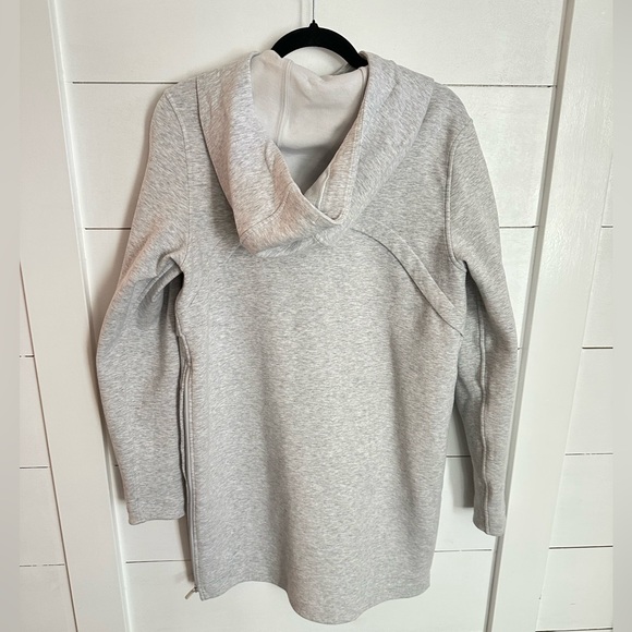 LULULEMON M Long Horizons heathered core wicking material woman zip jacket - Picture 4 of 16